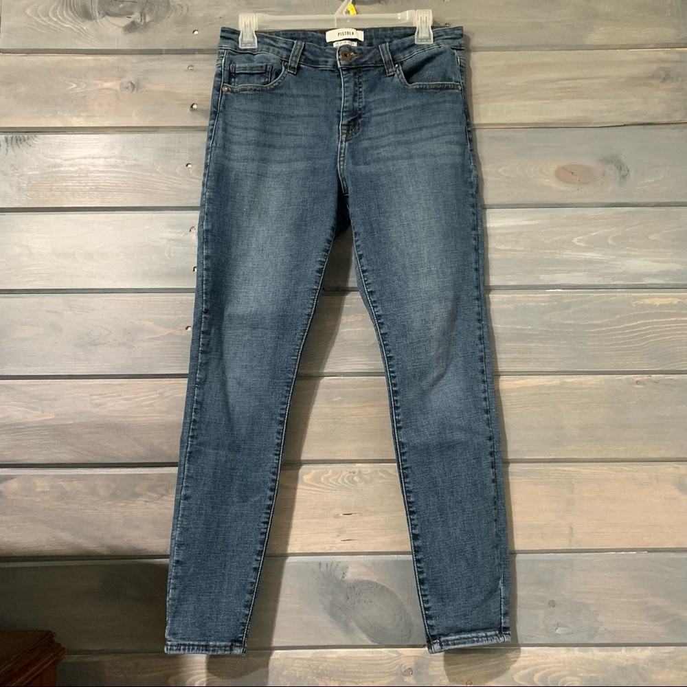 Free top- Pistola skinny  jeans